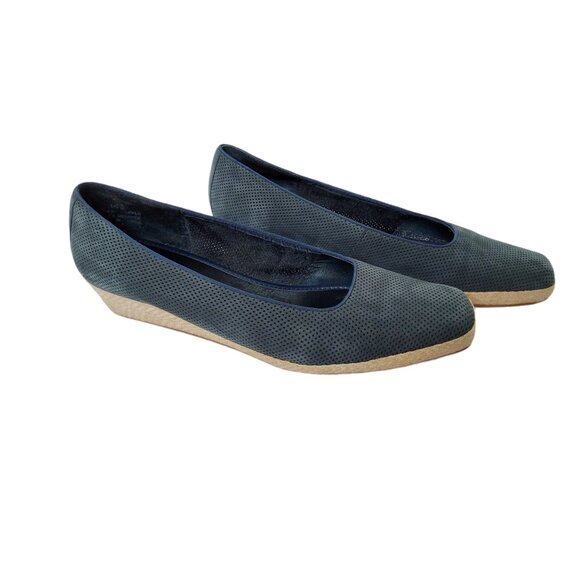 Womens Easy Spirit Slide On Wedge Suede Loafers. Size 9.5M - Picture 3 of 5